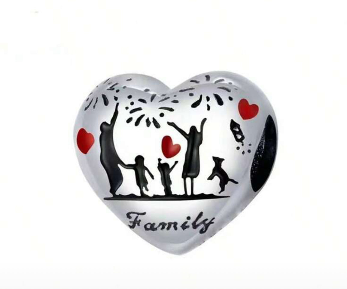Family heart charm